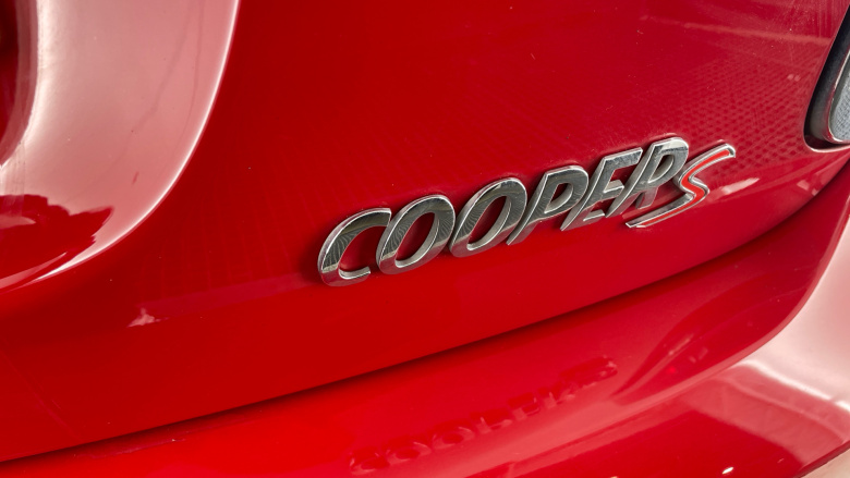 MINI Hatchback 2.0 Cooper S Classic Premium 5dr Auto Petrol Hatchback